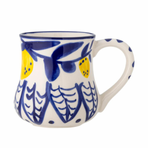 Tasse <br />aus Steingut